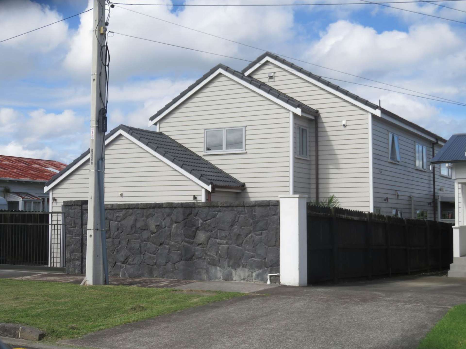 14a Jasper Avenue Mount Roskill_0