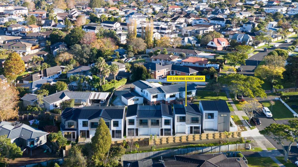 2/59 Howe Street_0