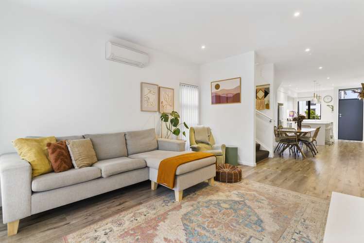 26 Tapuwae Way Mangere Bridge_7