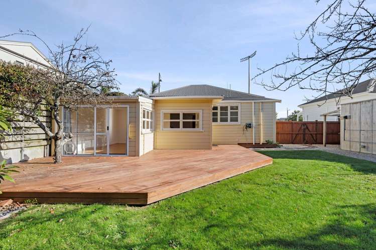 35 Trafalgar Street The Wood_12
