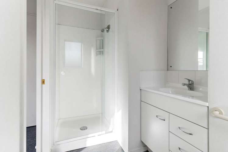 103 Pooks Road Ranui_9