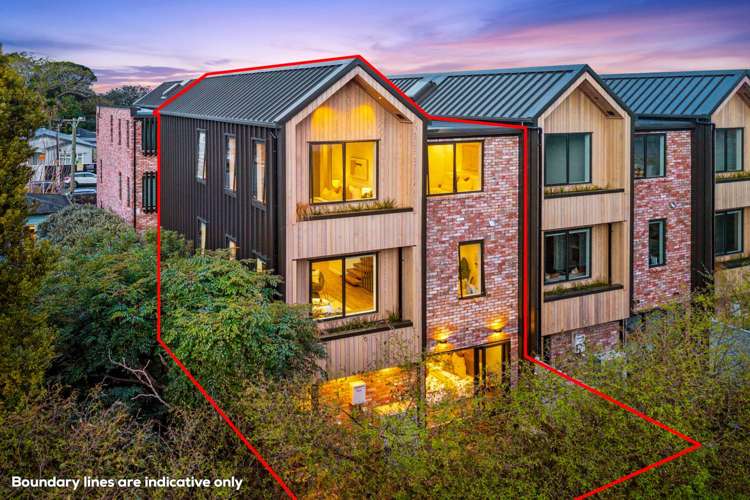 8/282 Point Chevalier Road_0