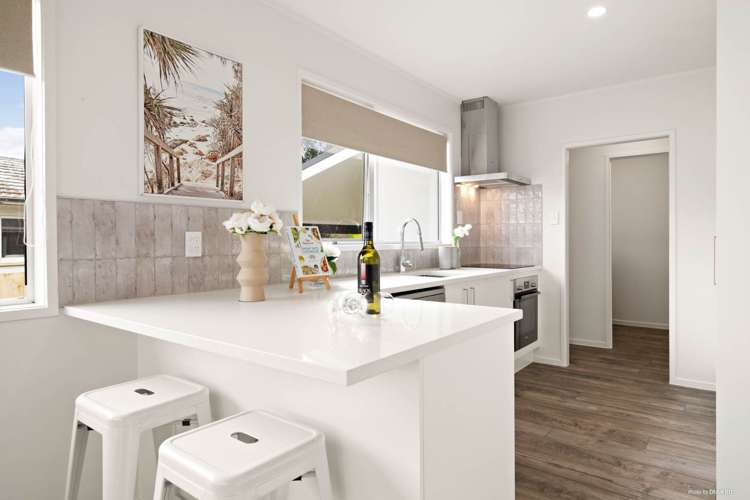 113 Kitchener Road_4