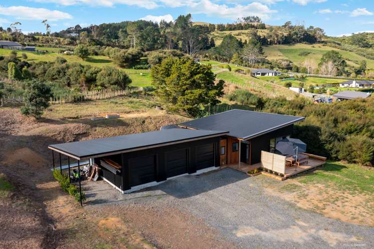 18 Niccone Place Bombay_5