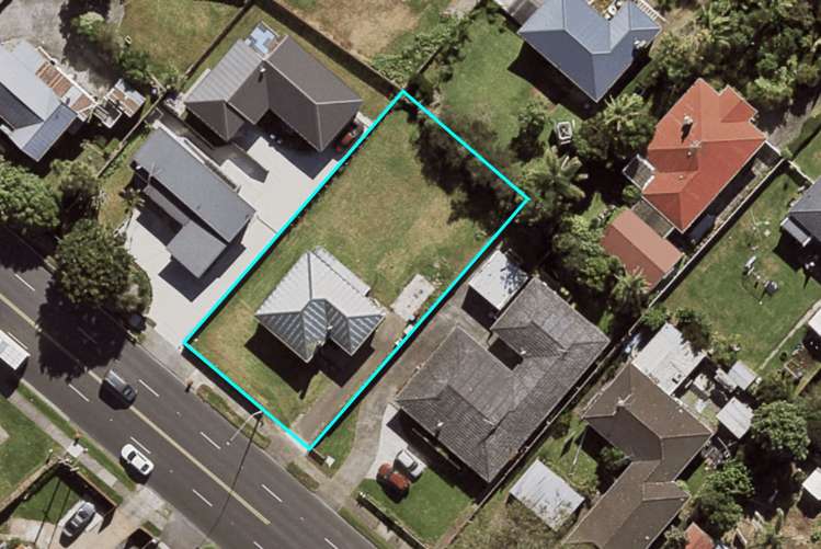 596 Great south Road_2