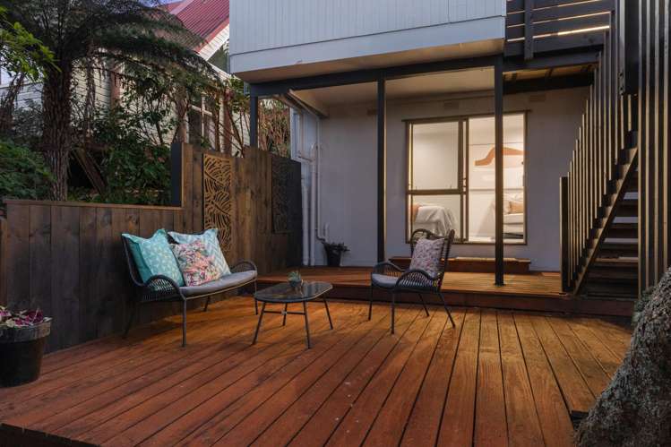 420 Huia Road Laingholm_13