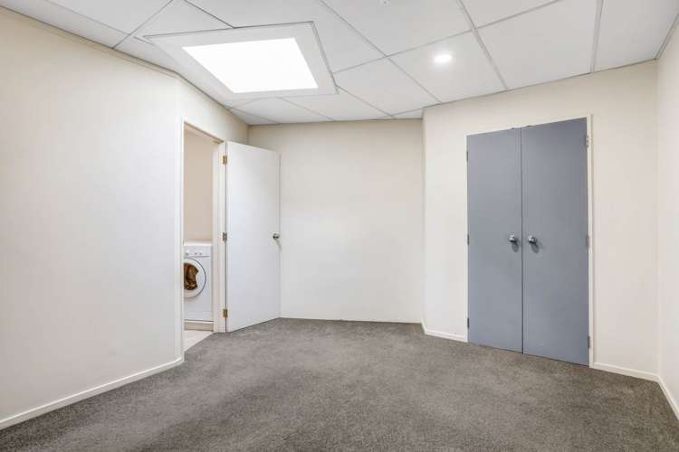 Unit 18/10 Airborne Road Albany_4