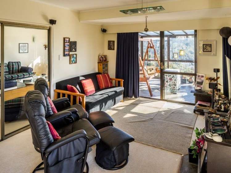 1 Beavis Lane Karori_3
