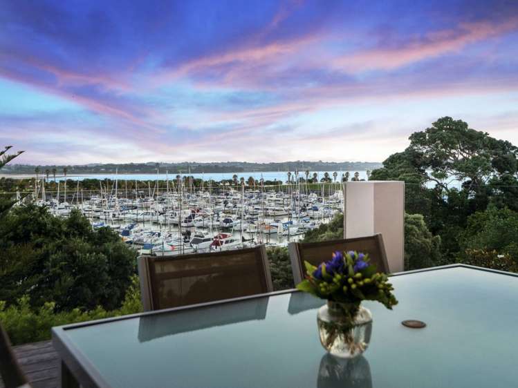 83 Pine Harbour Parade Beachlands_0