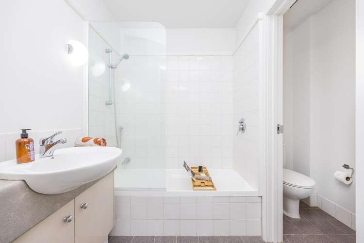 6D/37 Federal Street Auckland Central_9