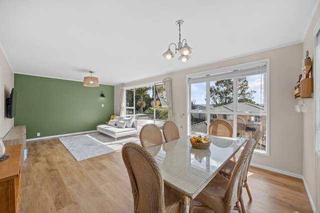 22 Royal Road Massey_3