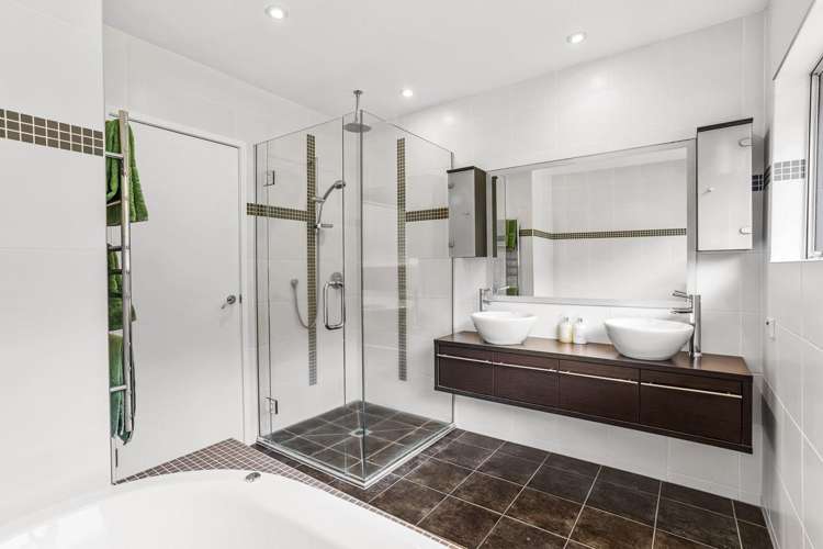 26 Coromandel Crescent Mairangi Bay_12