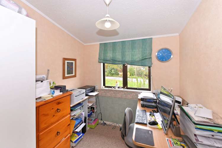 133 River Terrace Road Brightwater_15