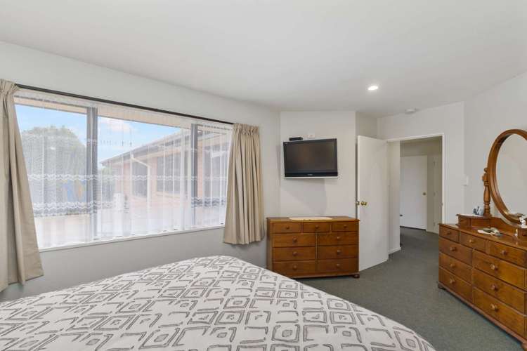 6 Mclean Place Woodend_11