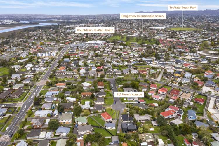 11a Norma Avenue Te Atatu South_18