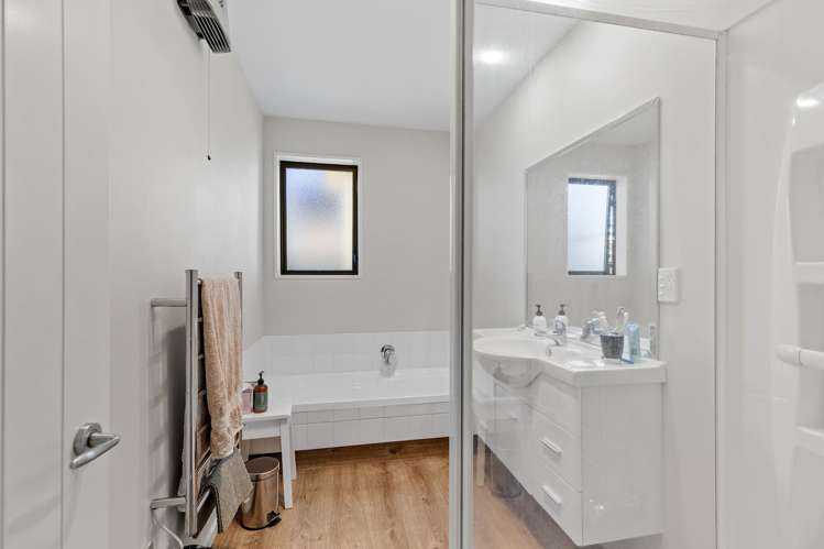 4A Renoir Drive Rolleston_10