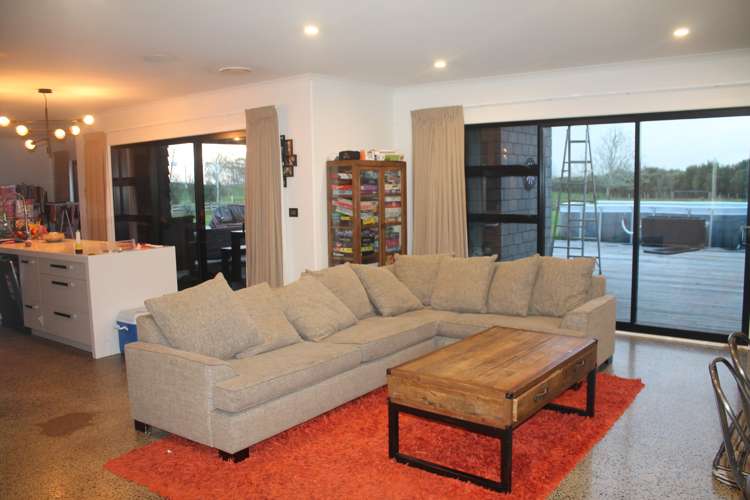 239 Houchens Road Glenview_3