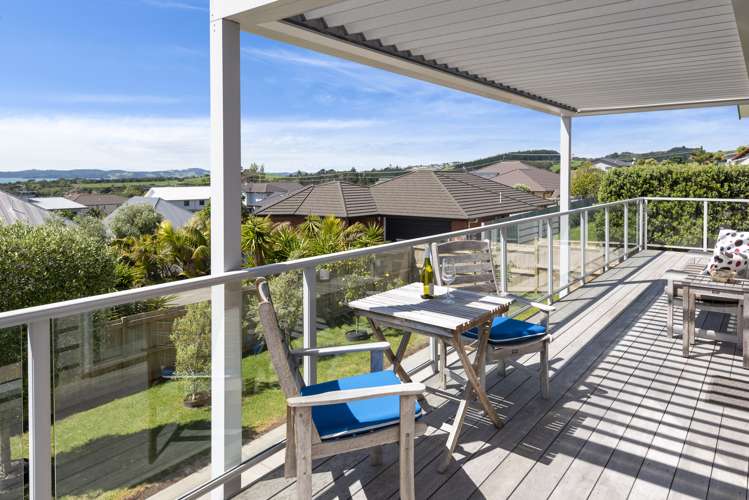 10 Liberty Crescent Beachlands_22