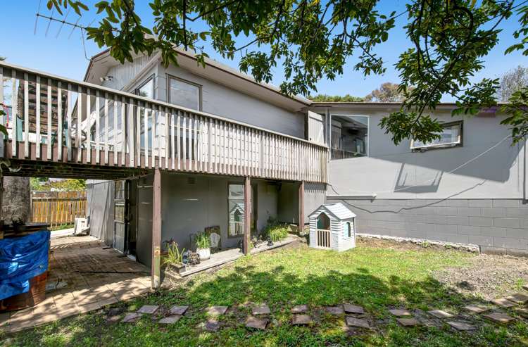 73 Gledstane Road Stanmore Bay_19