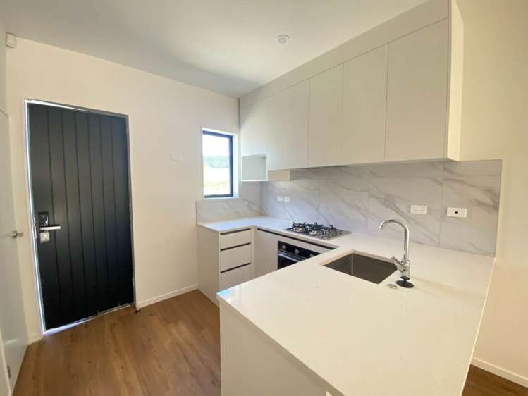 1 Creekside Way Flat Bush_5