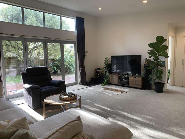 8A Vine Avenue Maungatapu_10