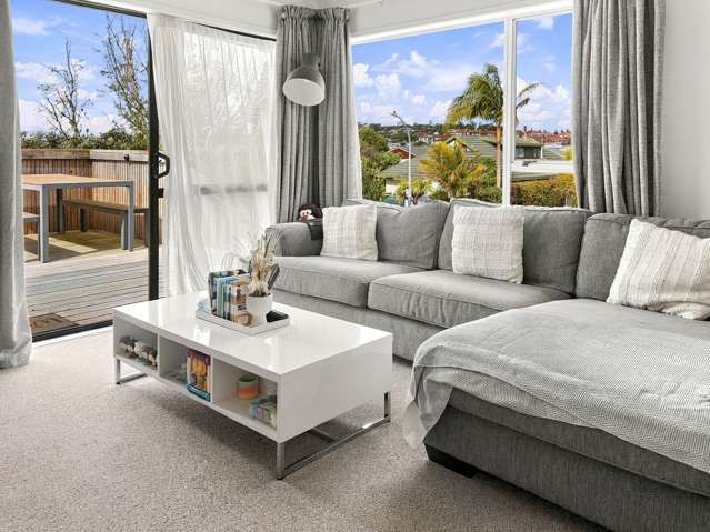 28 Albatross Road Red Beach_1