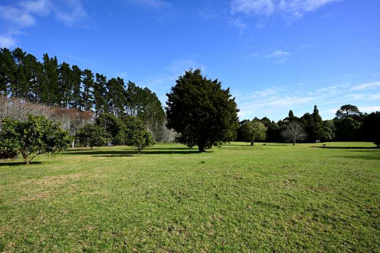 69 & 69a Croft Lane Coatesville_17