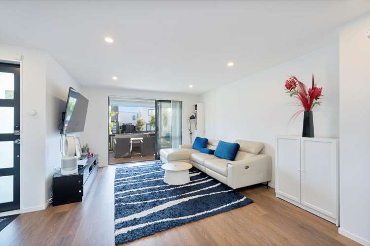 16 Hiki Street Hobsonville_7