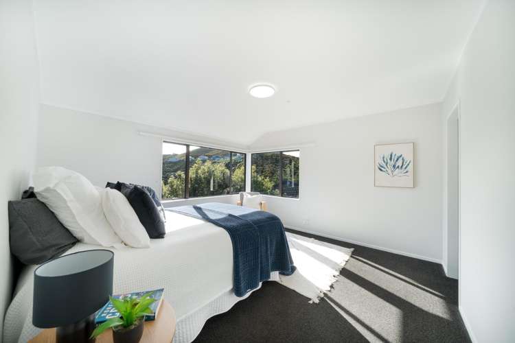 12 Longmont Terrace Churton Park_18