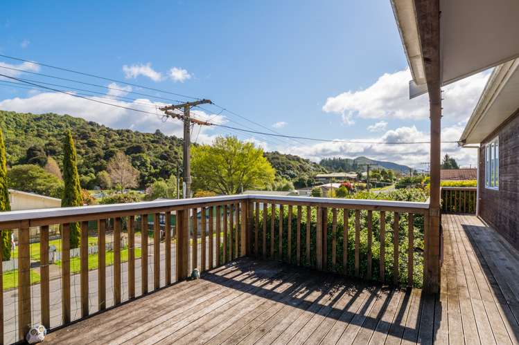 49 Hampden Street Picton_13