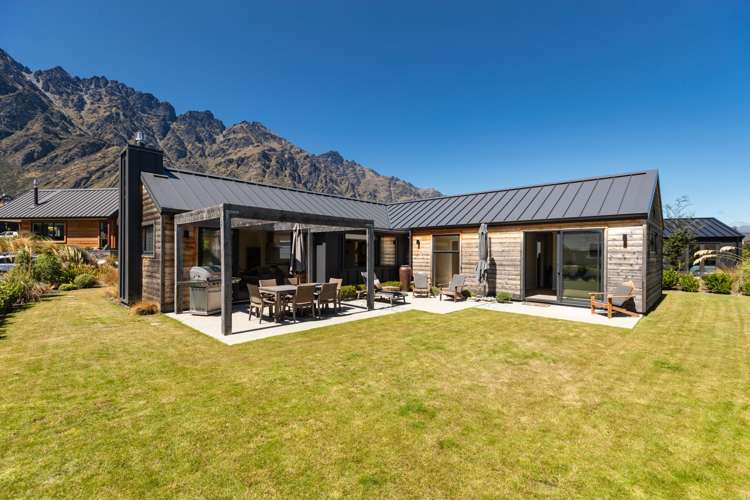 40 Mcadam Drive Jacks Point_2