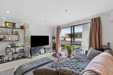 1/22 Maitland Street_3