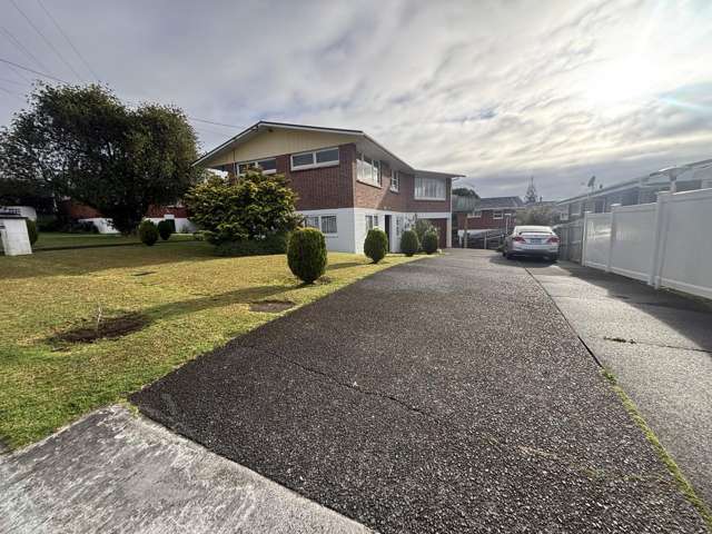 Spacious Family Home In Great Location