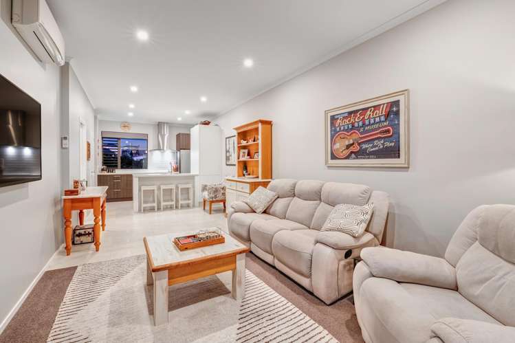 11 Cambie Avenue Red Beach_9