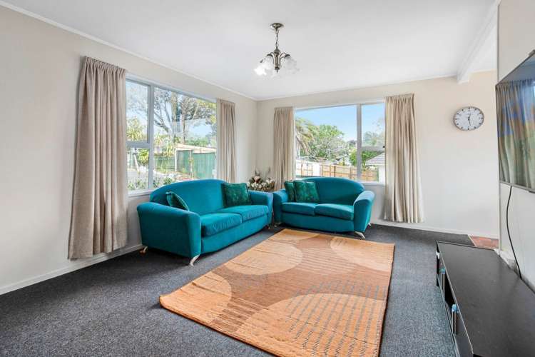 7 Pisces Road Glen Eden_1