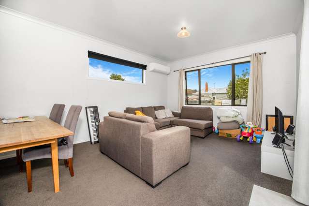 15 Crown Street North East Valley_3