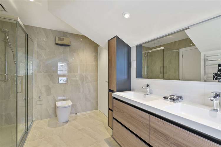 108 Glandovey Road Strowan_12