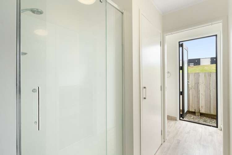 2/18 Ashley Place Papamoa_11