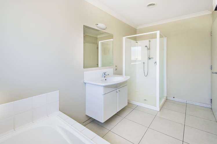 14 Iraklis Close Templeton_13