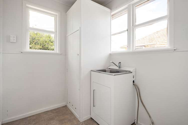 42 Churchill Avenue Maeroa_12