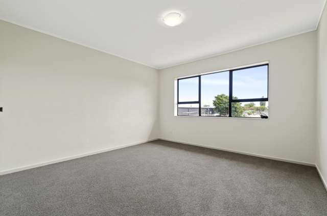 1/8a View Road Papakura_4