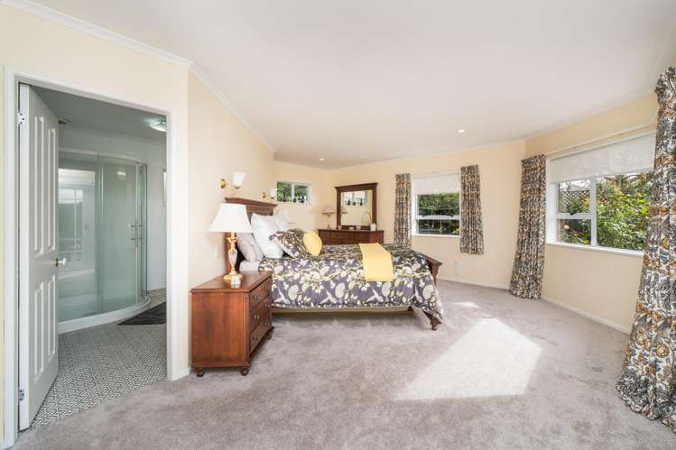 98 John F Kennedy Drive Milson_15