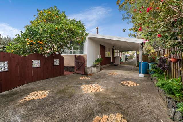 2/129a Ridge Road Howick_3