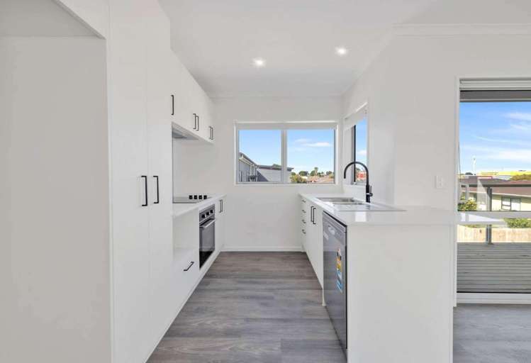 13B Sealord Place 2339_4