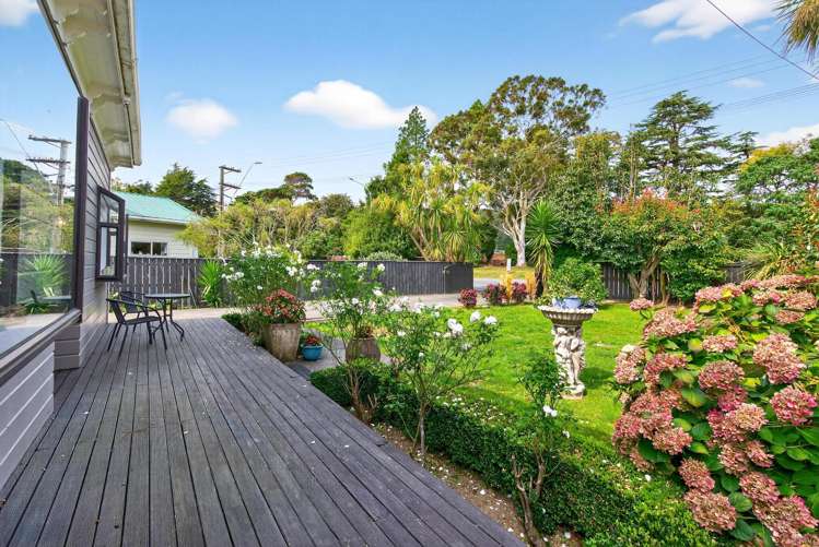 975 Fergusson Drive Ebdentown_22