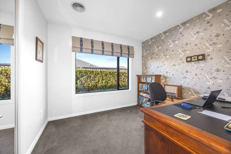49 Vernon Drive Lincoln_14