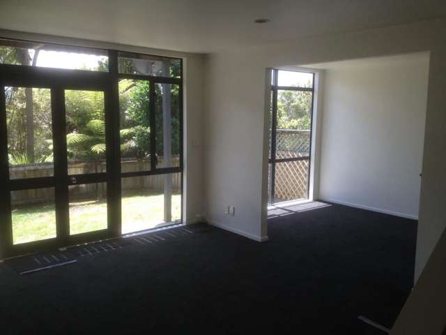 2/3 Erewhon Place Birkdale_2