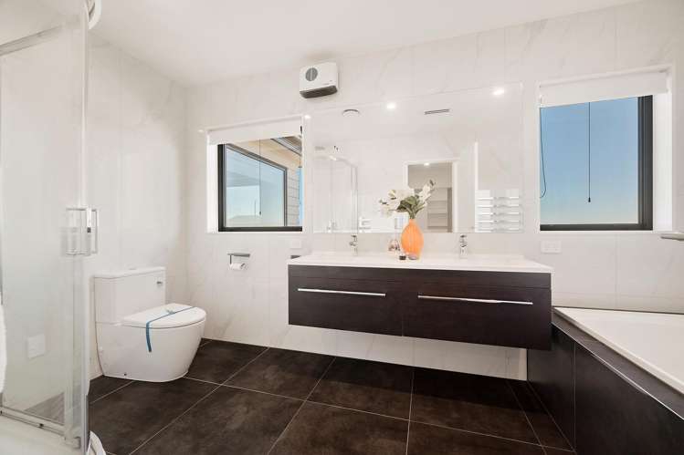 39 Davey Crescent Orewa_10