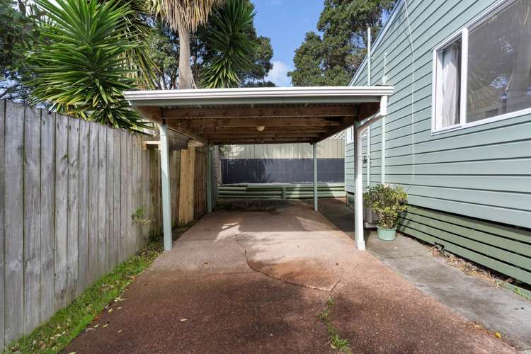 3/5 Fifth Avenue Mount Albert_12