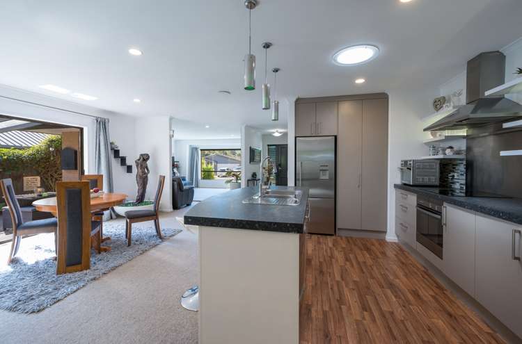 3 Olivine Terrace The Brook_7